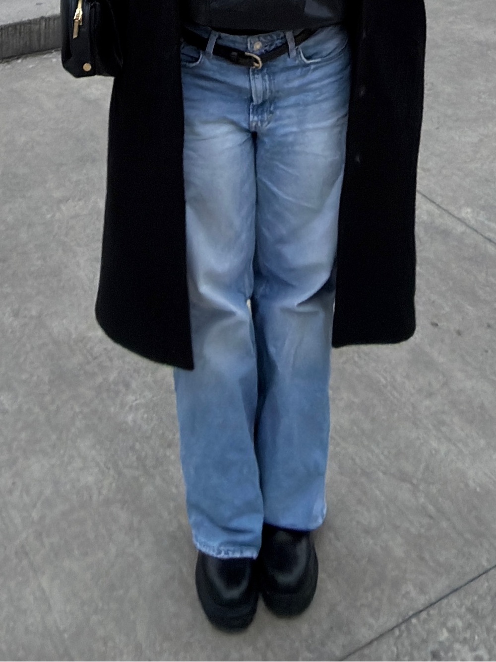 H&M Women's Light Blue Boyfriend Jeans - Picture 5 of 5